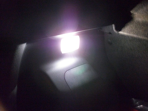 後車廂登.jpg