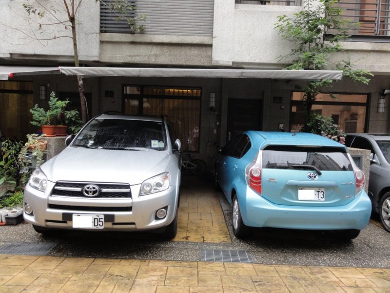 停車正面