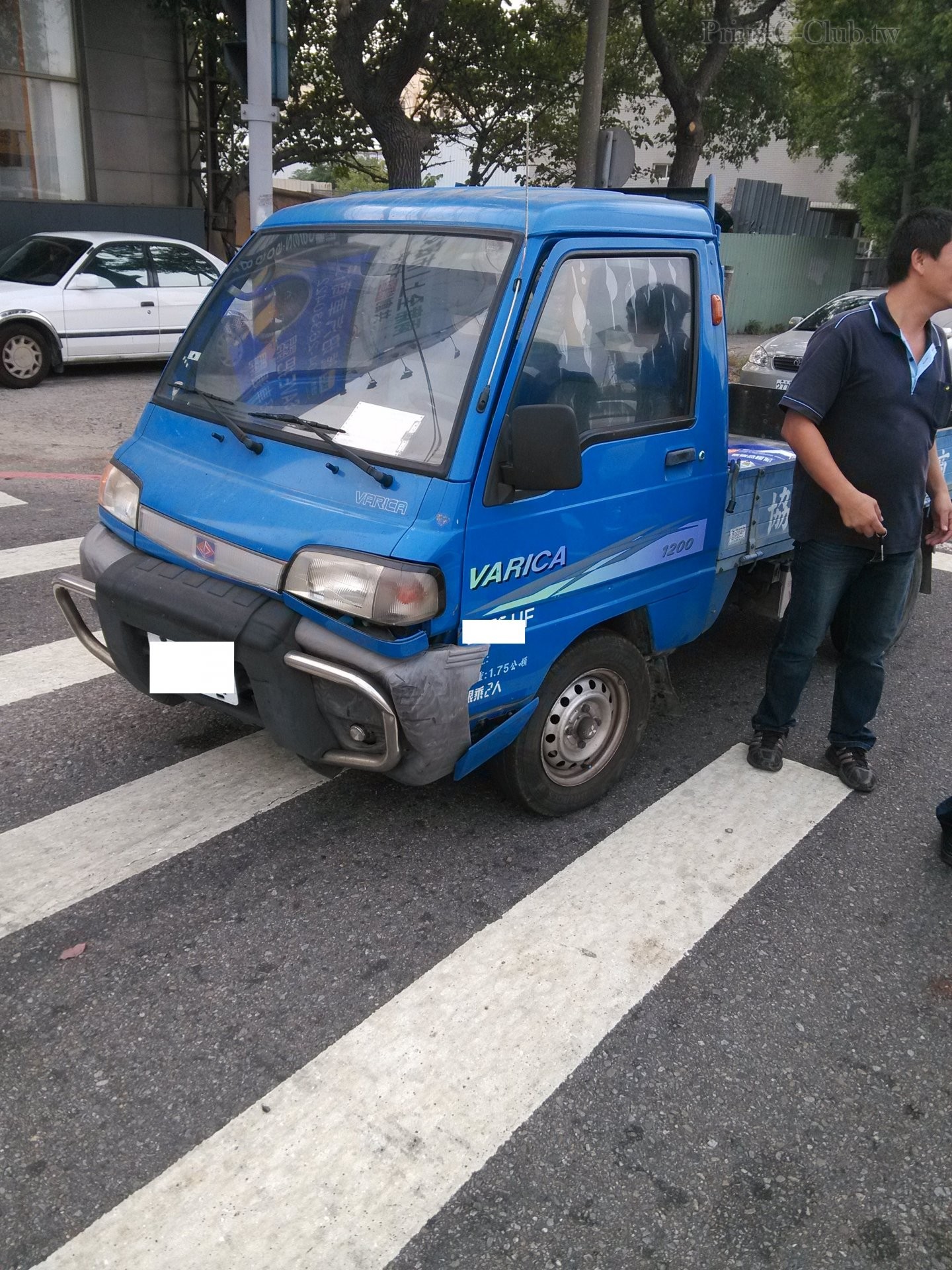 肇事車輛
