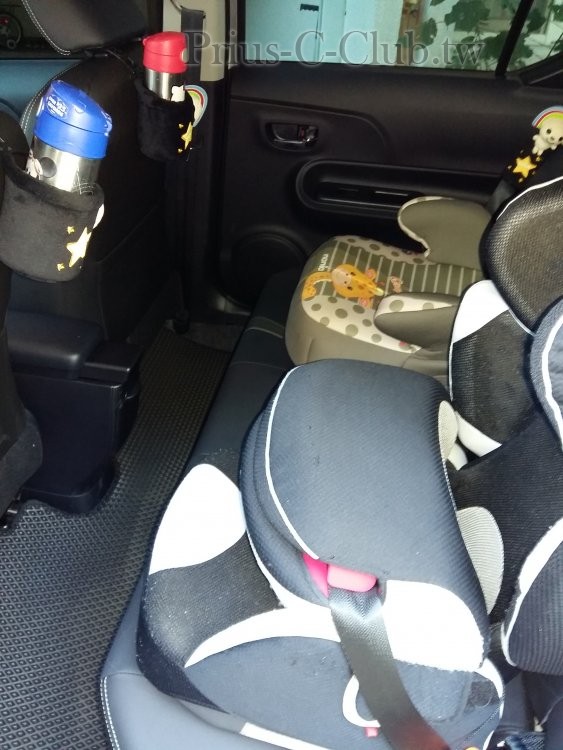 PriusC-3.jpg