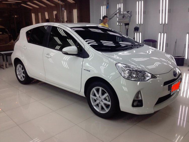 Prius C
