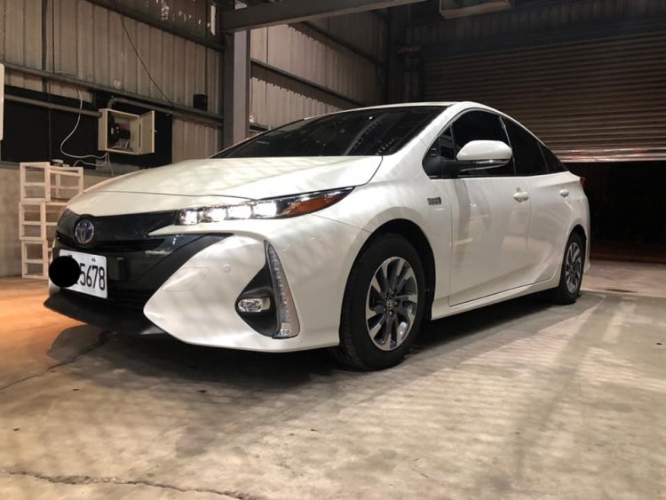 Prius-PHV